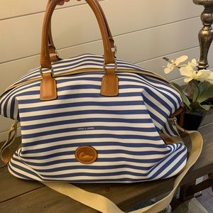 Dooney and Bourke bag